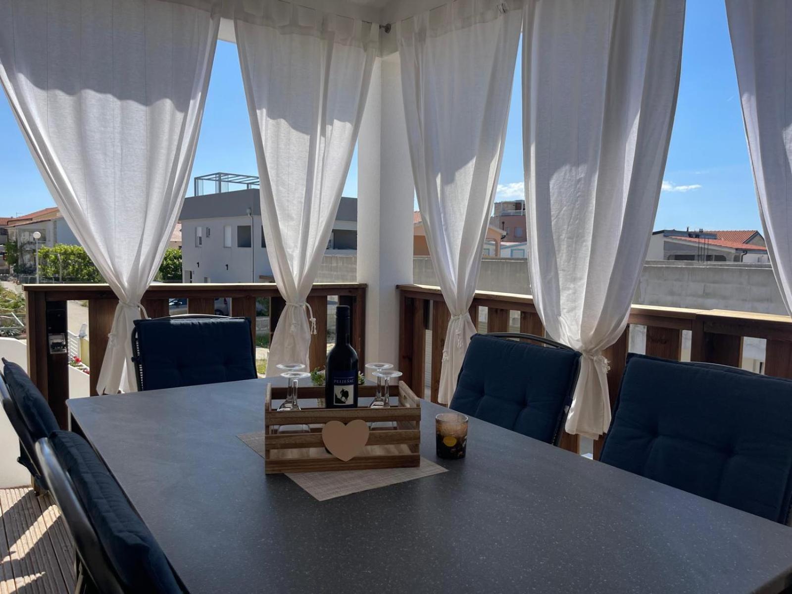 Sinisa Apartman Vir Exteriér fotografie