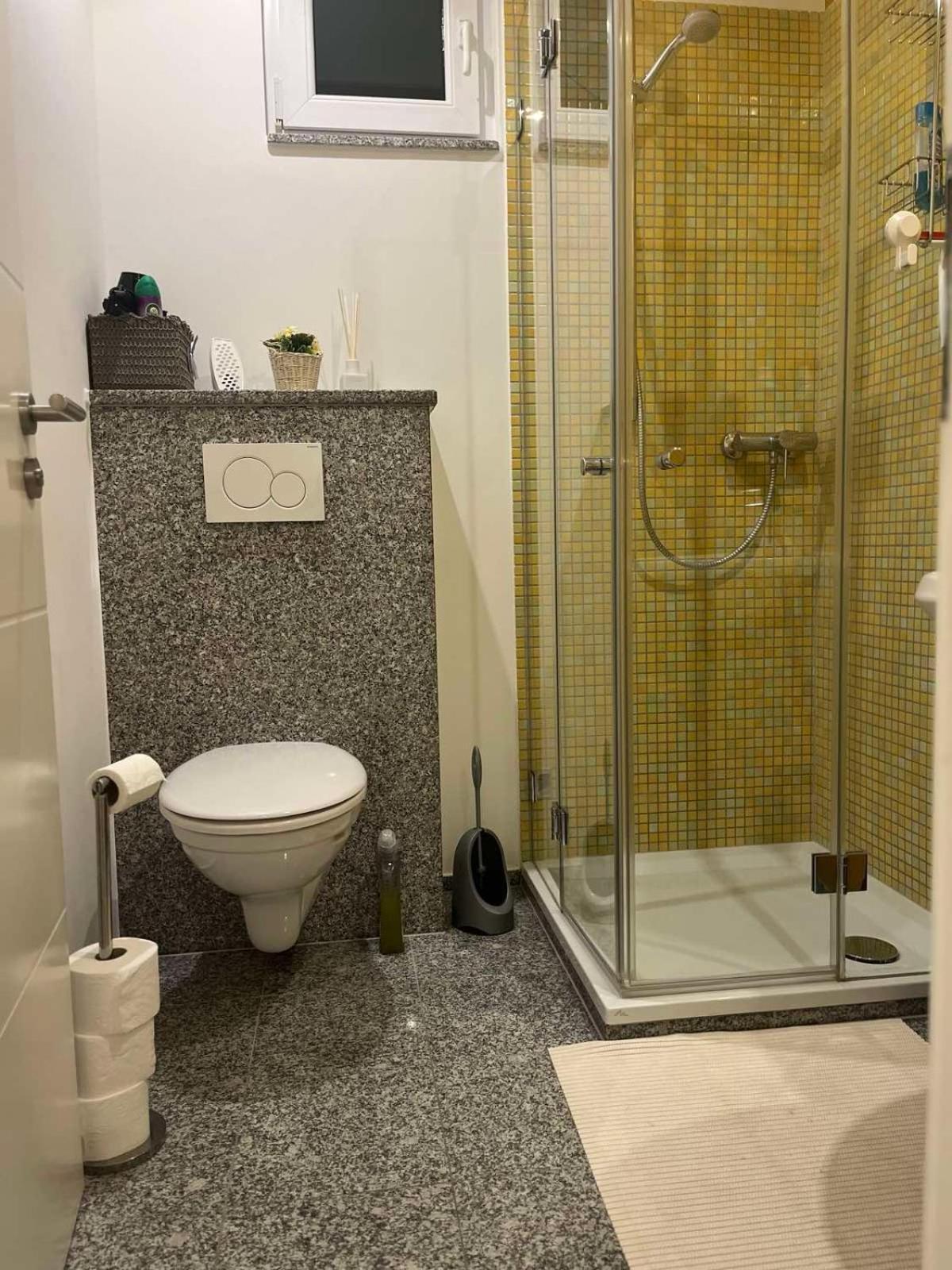 Sinisa Apartman Vir Exteriér fotografie